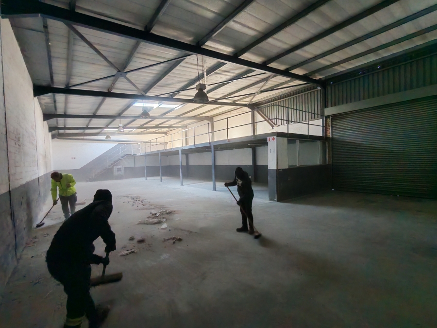 To Let Commercial Property for Rent in Somerset West Business Park Western Cape